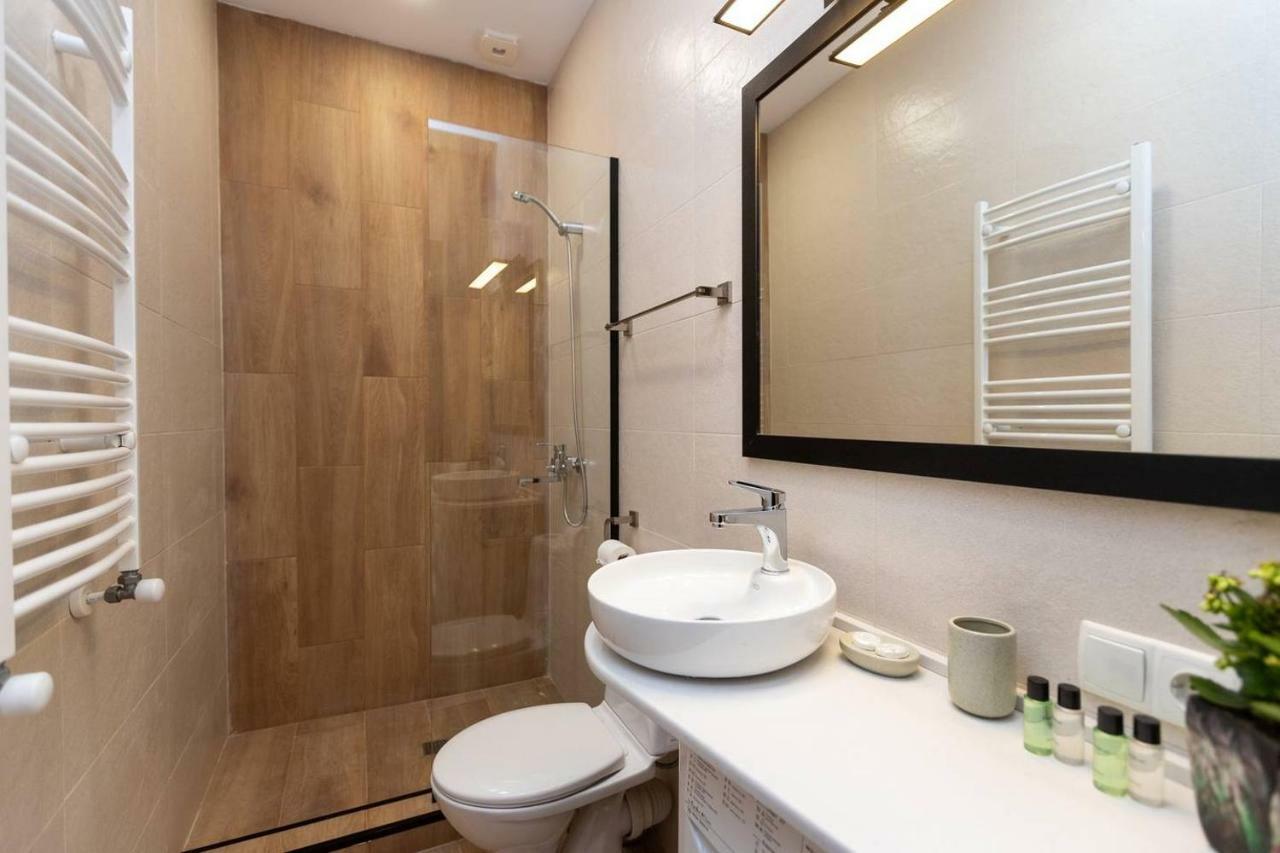 Wehost Apartment Near Fabrika 트빌리시 외부 사진